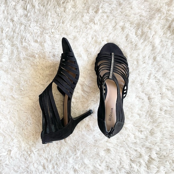 Style & Co. | Shaynaa Strapy Heel - Picture 6 of 9